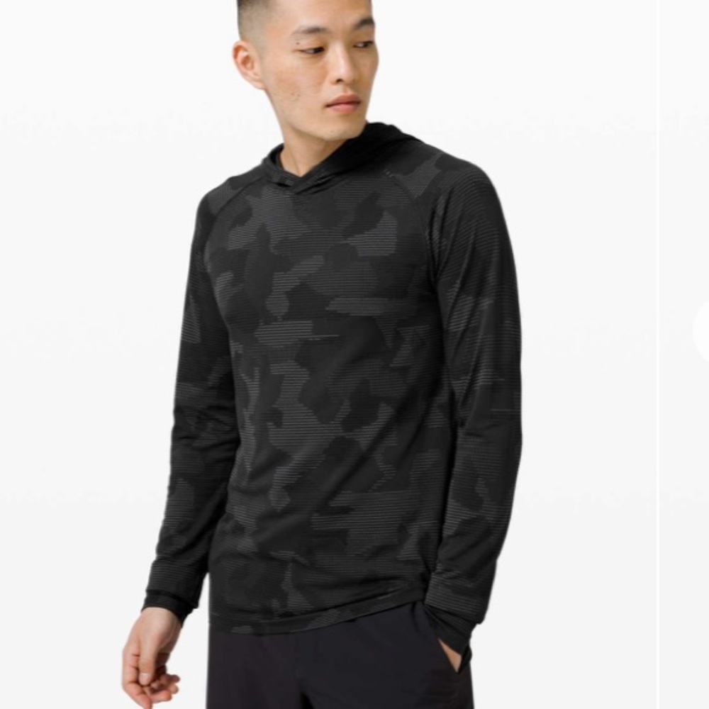 Lululemon Metal Vent Tech Hoodie *Geo Camo